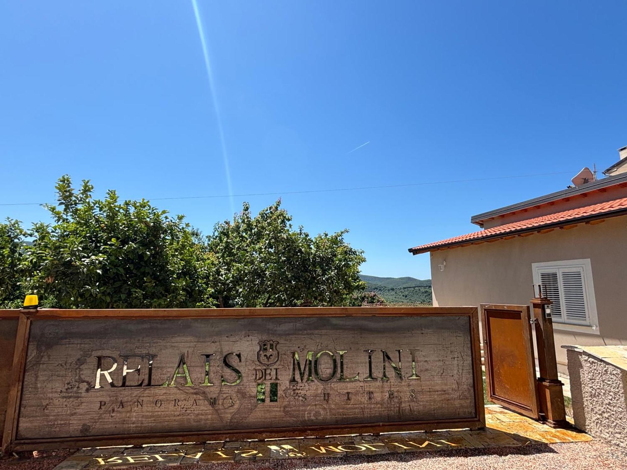 Relais Dei Molini Bed & Breakfast 2*